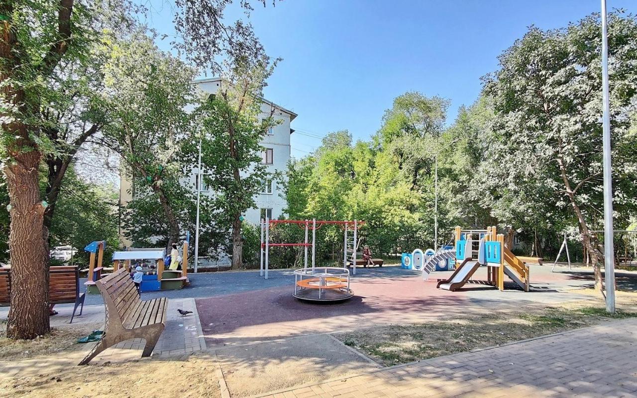 Апартаменты 10-Й Микрорайон, 5А Almaty Exteriér fotografie